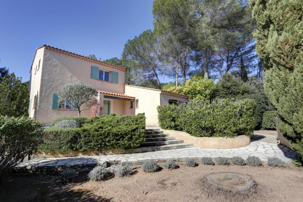 8 Pers, Climatisee, Piscine Chauffee, Un Havre De Paix Sous Les Pins Parasols Villa