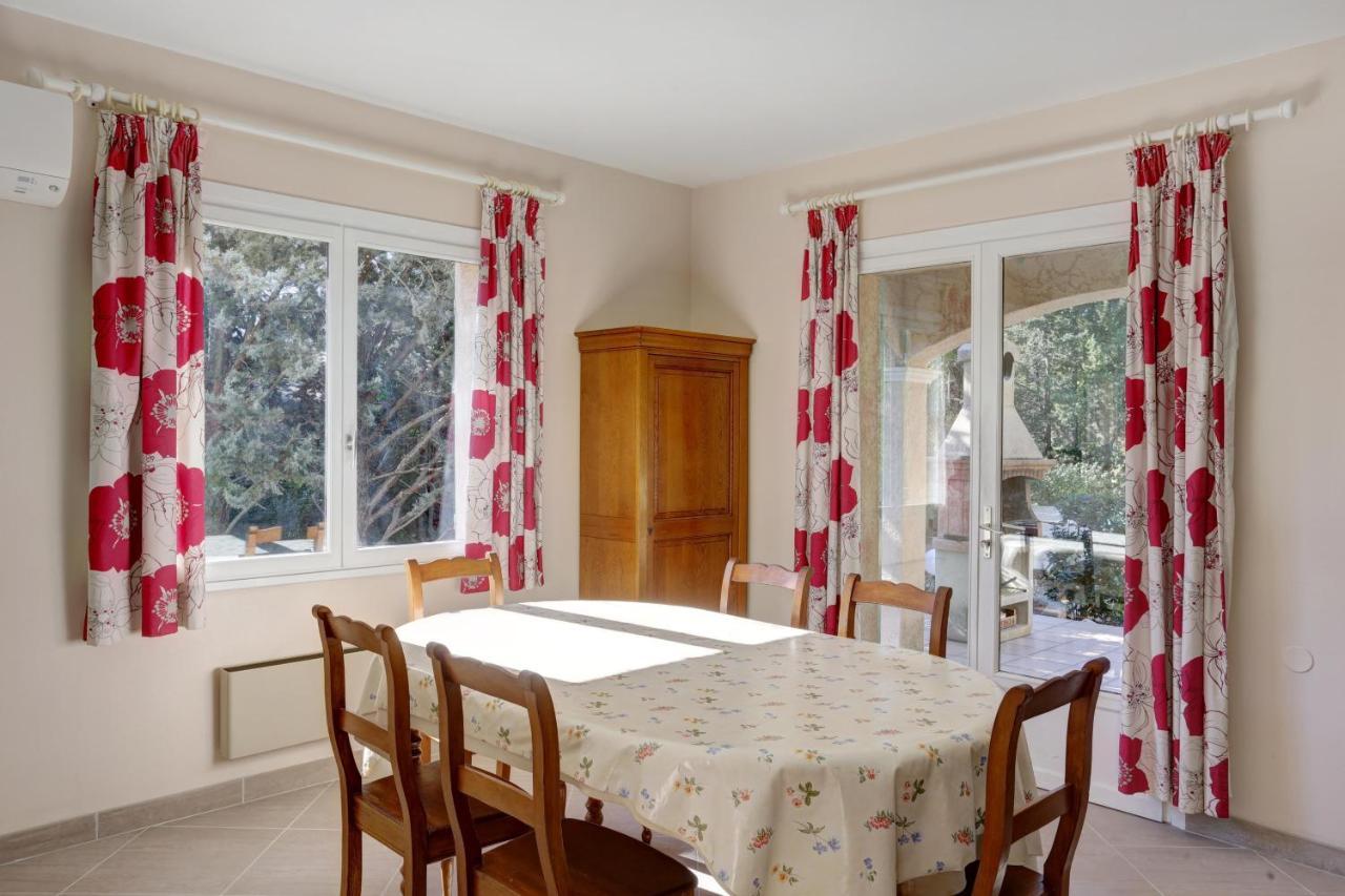 8 Pers, Climatisee, Piscine Chauffee, Un Havre De Paix Sous Les Pins Parasols Villa *