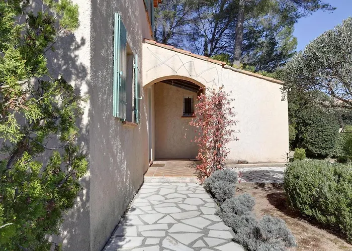 Villa 8 Pers, Climatisee, Piscine Chauffee, Un Havre De Paix Sous Les Pins Parasols