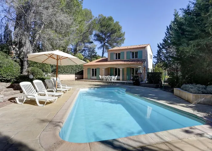 Villa 8 Pers, Climatisee, Piscine Chauffee, Un Havre De Paix Sous Les Pins Parasols