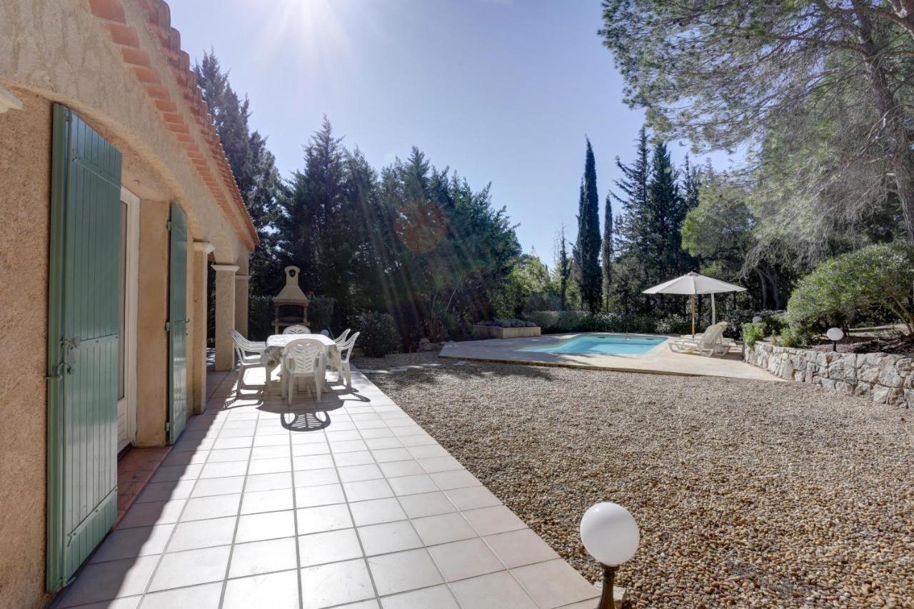 Villa 8 Pers, Climatisee, Piscine Chauffee, Un Havre De Paix Sous Les Pins Parasols *